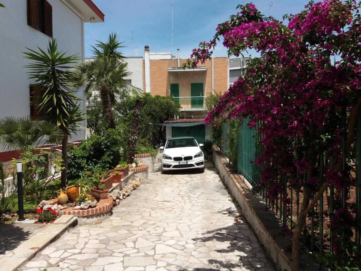 Residenza Nisio Villa Бари Екстериор снимка